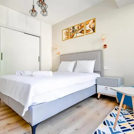 Prime Spot For 5 Full Kitchen Wi-fi Ac * Sofia