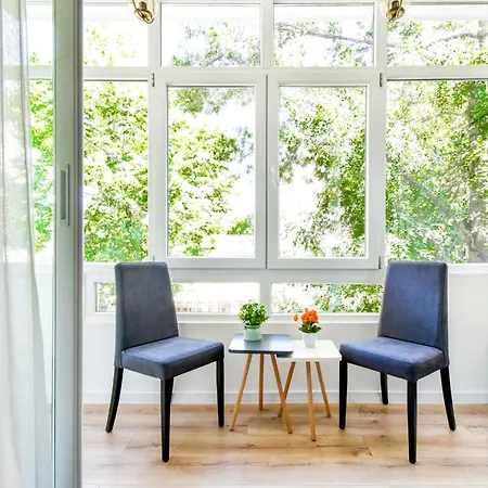 Apartment Prime Spot For 5 Full Kitchen Wi-fi Ac *